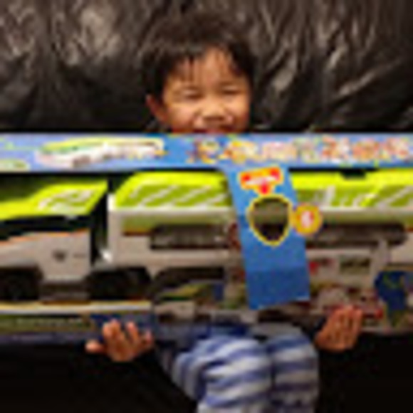 Meet your Posher, Jinrong - Picture 1 of 1